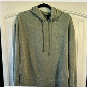 Universal Thread Dip Dye Hoodie Size Large